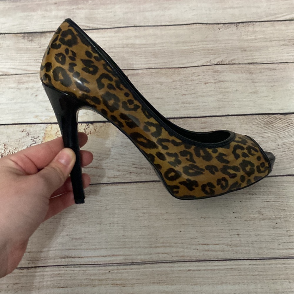 Colin Stuart Leopard Print Open-Toe High Heels - image 3